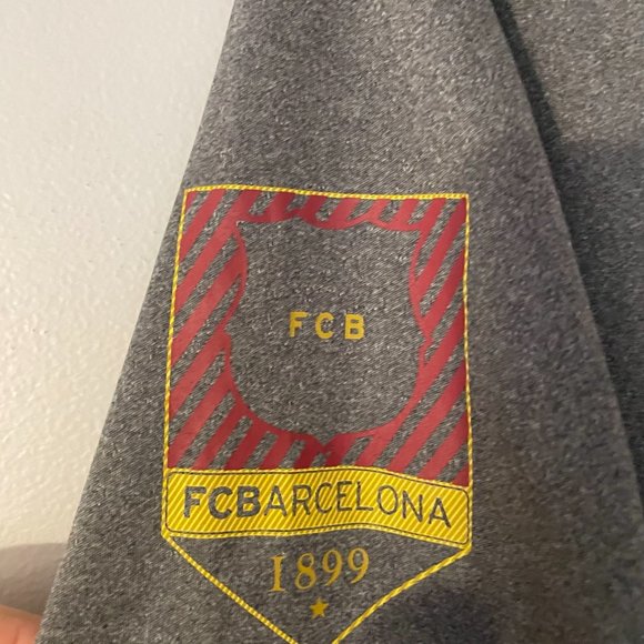 FCB Barcelona “Més que un club” T-shirt M *202 - Picture 3 of 4
